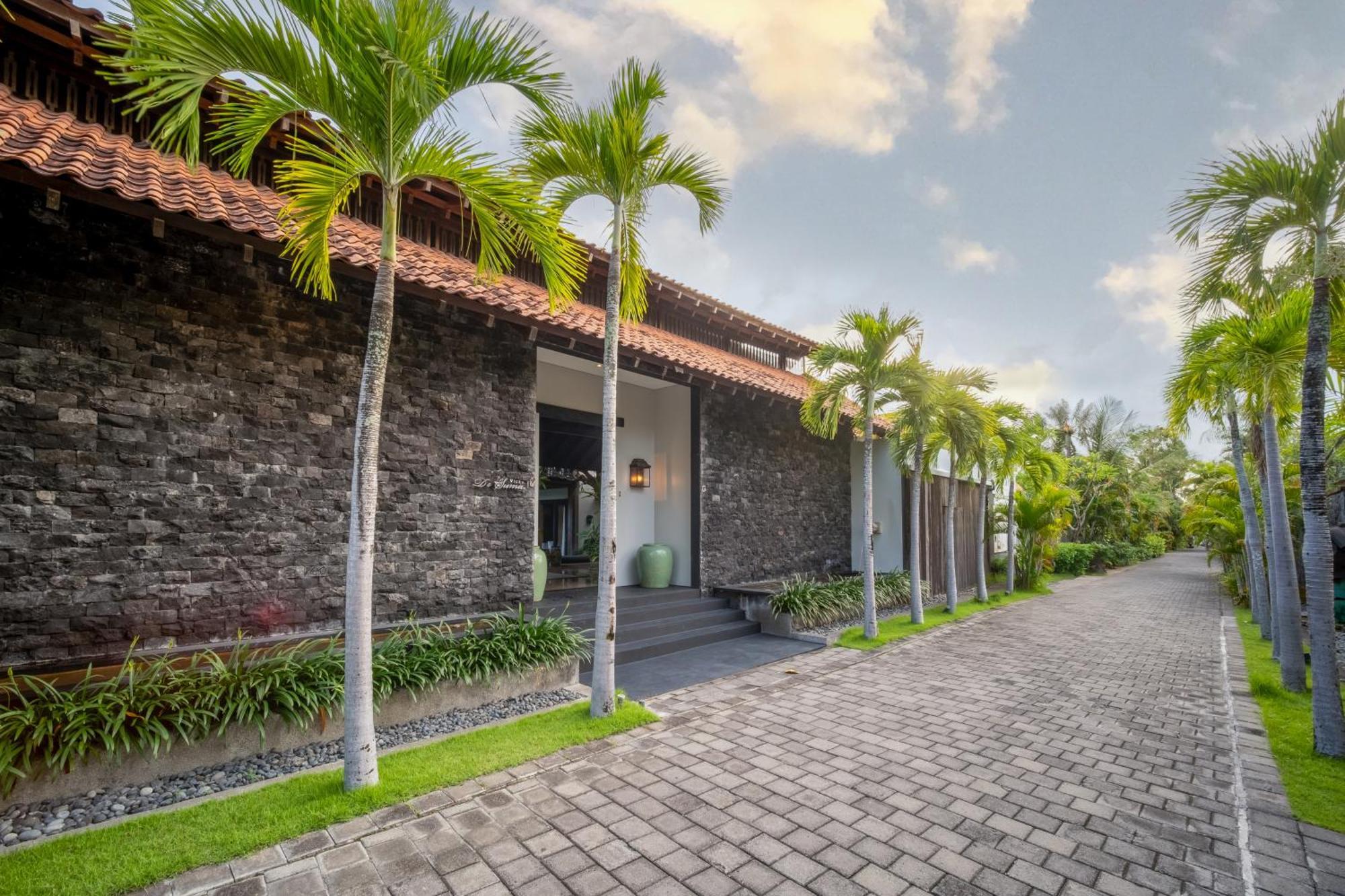 Villa De Suma - Fully Staffed Luxury Villa, Walk To The Beach! Seminyak Exterior foto